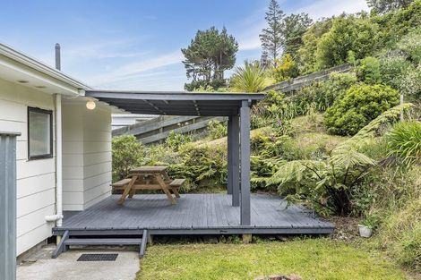 Photo of property in 129 Jamaica Drive, Grenada North, Wellington, 5028