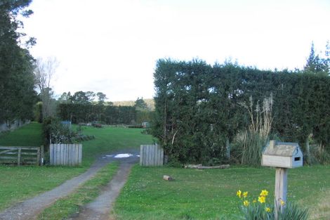 Photo of property in 5 Allan Drive, Whangamata, 3691
