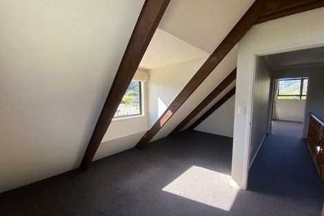 Photo of property in 4a Beach Road, Waikawa, Picton, 7220