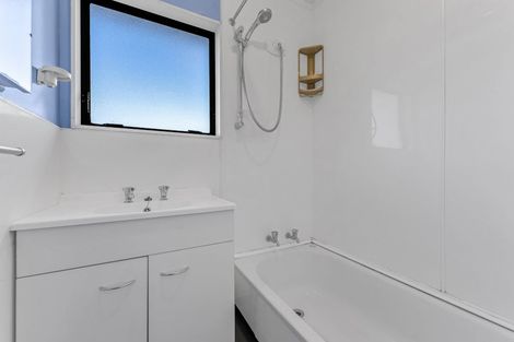 Photo of property in 9b Boundary Road, Opaheke, Papakura, 2113