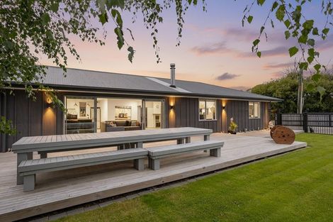 Photo of property in 4 Waikuku Beach Road, Waikuku Beach, 7473