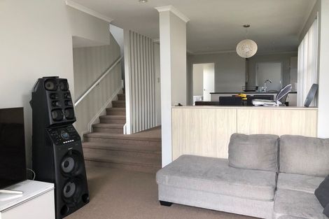 Photo of property in 14 Hirimate Place, Flat Bush, Auckland, 2019