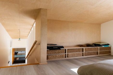 Photo of property in 7 Livingstone Street, Brooklyn, Wellington, 6021