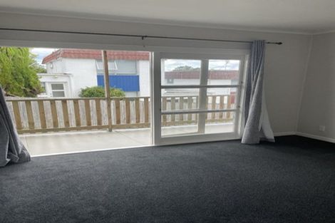 Photo of property in 54 Fruitvale Road, New Lynn, Auckland, 0600