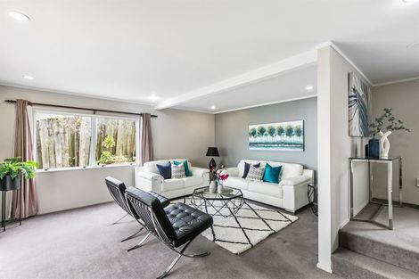 Photo of property in 52a Colonial Road, Birkenhead, Auckland, 0626