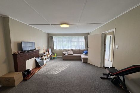 Photo of property in 92 Kowhai Street, Naenae, Lower Hutt, 5011