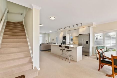 Photo of property in 134 Landmark Terrace, Orewa, 0931