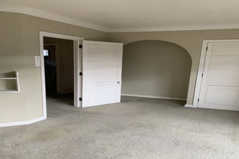 Photo of property in 1 Bambery Court, Palmerston North, 4414