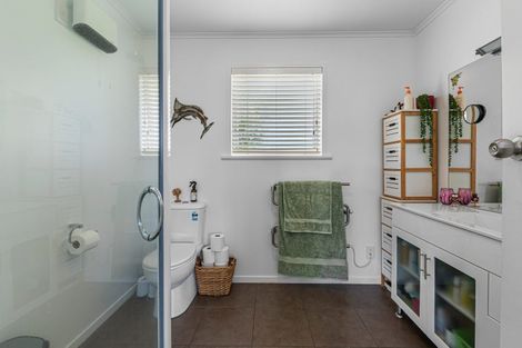 Photo of property in 3 Tawavale Street, Pukehangi, Rotorua, 3015