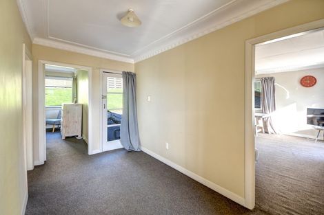 Photo of property in 37 Easther Crescent, Kew, Dunedin, 9012