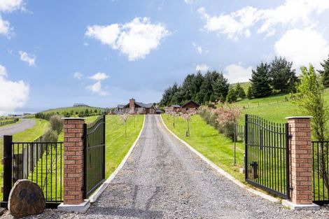 Photo of property in 93 Watts Street, Waipawa, 4277