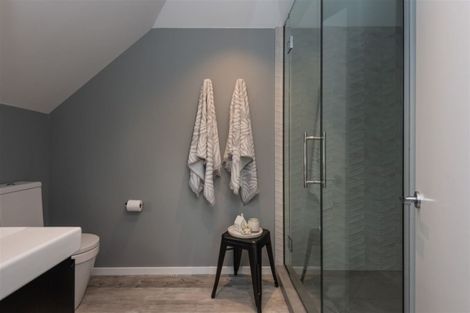 Photo of property in 37 Totara Street, Fendalton, Christchurch, 8041