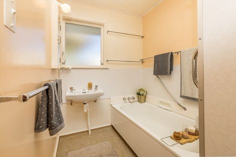 Photo of property in 26a Messines Road, Karori, Wellington, 6012