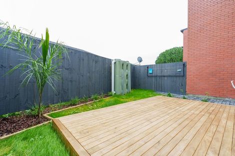 Photo of property in 14b Sunlands Drive, Manurewa, Auckland, 2102