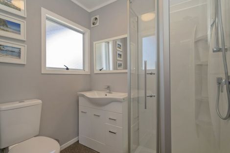 Photo of property in 11 Dotterel Place, Whitianga, 3510