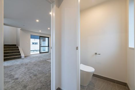 Photo of property in 1/17 Kingdale Road, Henderson, Auckland, 0610