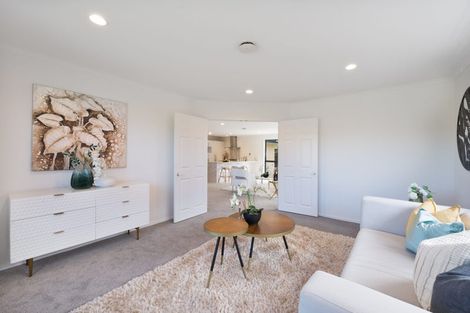 Photo of property in 4 Shiraz Place, Henderson, Auckland, 0612