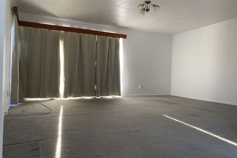 Photo of property in 16 Wenlock Place, Manurewa, Auckland, 2102