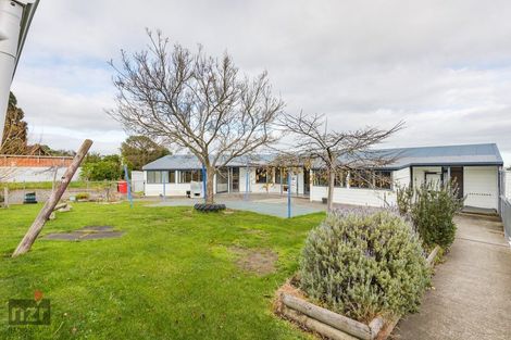 Photo of property in 51 Parnell Heights Drive, Kelvin Grove, Palmerston North, 4414