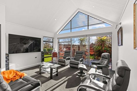 Photo of property in 3 Pinot Crescent, Ohau, 5570