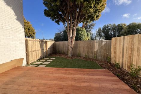 Photo of property in 3/133 Blighs Road, Strowan, Christchurch, 8052