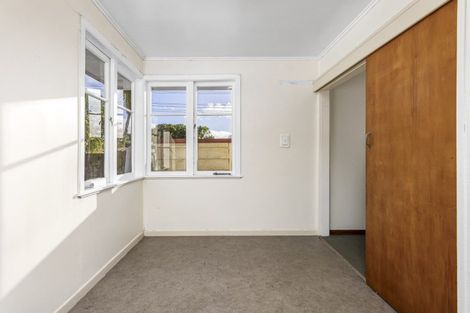 Photo of property in 20 Rosier Road, Glen Eden, Auckland, 0602