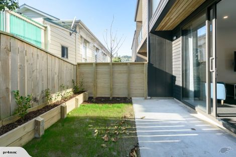 Photo of property in 74u6 Derwent Street, Island Bay, Wellington, 6023