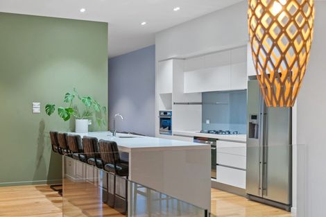 Photo of property in 118a Centaurus Road, Huntsbury, Christchurch, 8022