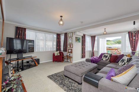 Photo of property in 1 Butler Street, Naenae, Lower Hutt, 5011