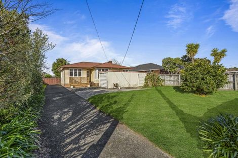 Photo of property in 20 Rosier Road, Glen Eden, Auckland, 0602