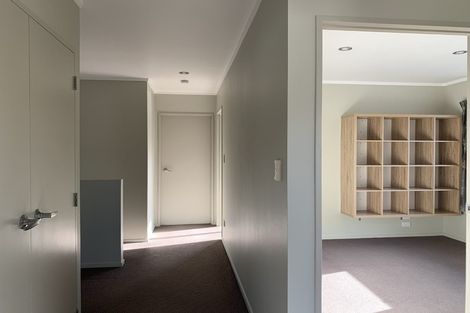 Photo of property in 4 Newfound Way, Glen Eden, Auckland, 0602