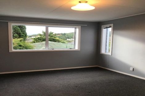 Photo of property in 14a Hawthorn Crescent, Stokes Valley, Lower Hutt, 5019