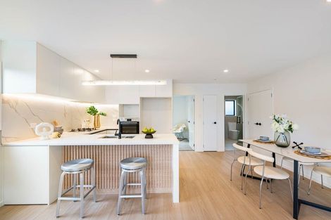 Photo of property in 31 Kurnell Drive, Botany Downs, Auckland, 2010