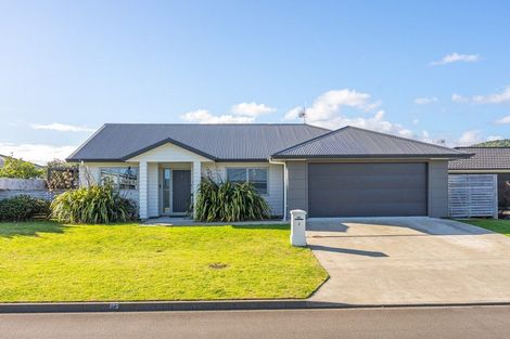 Photo of property in 4 Gallipoli Place, Paraparaumu, 5032