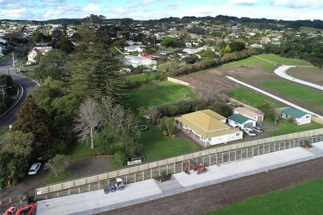 Photo of property in 1 Mill Road, Helensville, 0800