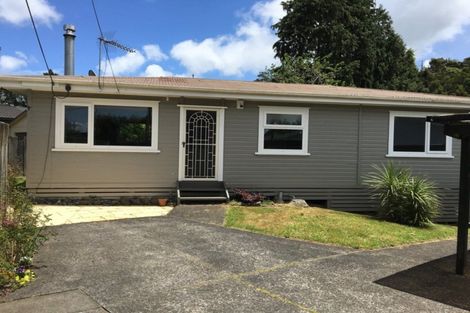 Photo of property in 24 Woodside Road, Massey, Auckland, 0614