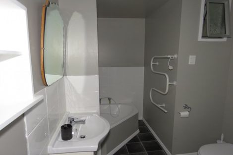 Photo of property in 24 Fonblanque Street, Westport, 7825