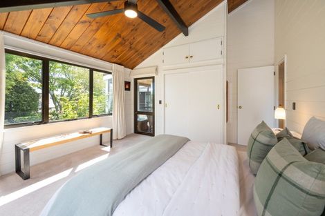 Photo of property in 80 Kopanga Road, Havelock North, 4130
