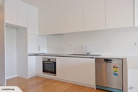Photo of property in 6/69 Lake Road, Devonport, Auckland, 0624