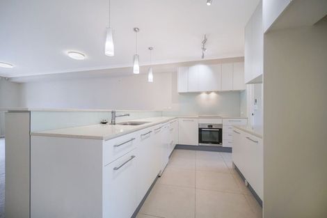 Photo of property in 33 Landmark Terrace, Orewa, 0931