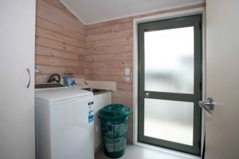 Photo of property in 28 Welcome Bay Lane, Hairini, Tauranga, 3112