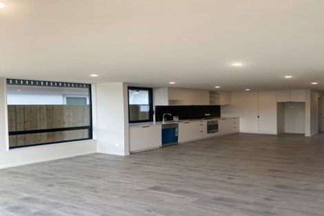 Photo of property in 19/6u Bushland Grove, Paparangi, Wellington, 6037