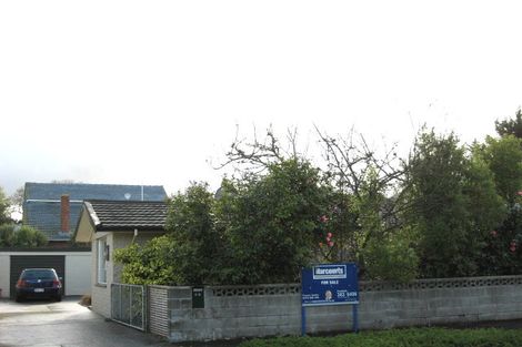 Photo of property in 63 Holly Road, St Albans, Christchurch, 8014