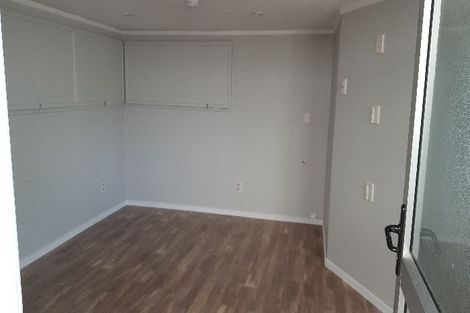 Photo of property in 1 Glenbervie Crescent, Massey, Auckland, 0614