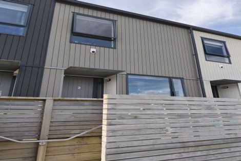 Photo of property in 2/124 Britomart Street, Berhampore, Wellington, 6023