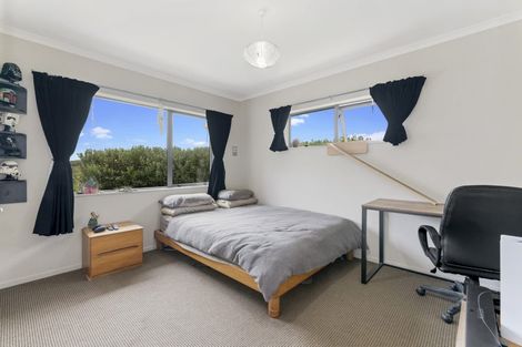 Photo of property in 42 Urumaraki Avenue, Helensville, 0800