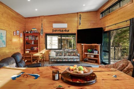 Photo of property in 542 Waitekauri Road, Waikino, Waihi, 3682