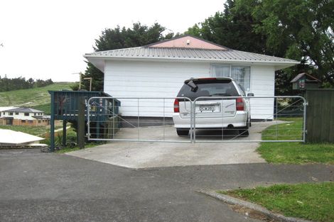 Photo of property in 4 Matatea Avenue, Pukekohe, 2120