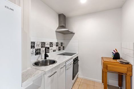 Photo of property in 76 Glenstrae Road, Redcliffs, Christchurch, 8081