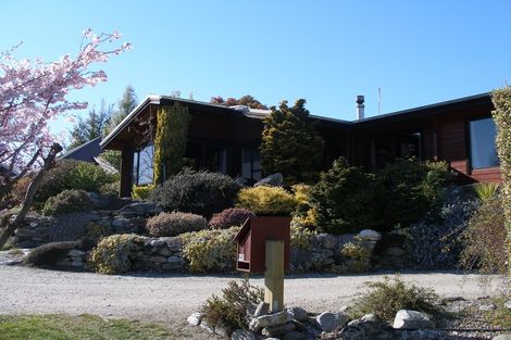 Photo of property in 145 Hunter Crescent, Wanaka, 9305